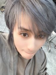 -TOP HAIR SALON