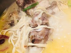 -小骨煲金华砂锅(转塘金街美地店)