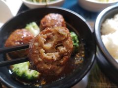 鱼肉狮子头套餐-老娘舅餐厅(黄龙体育中心店)