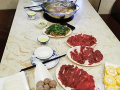 -粤潮牛肉火锅店(江南大道店)