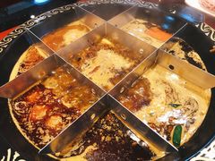 -重庆三峡火锅城(梅林店)