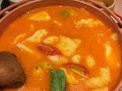 -云海肴·汽锅鸡·云南菜(天山百盛优客店)