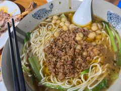 -丁丁猫重庆小面(徐州路店)