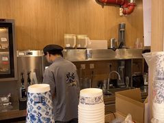 -霸王茶姬(南强街店)