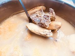 竹荪猪肚鸡-煲王粤菜餐厅(中侨中心店)