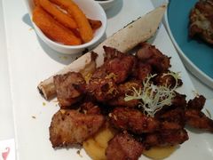 山贼酱烧焗带骨小牛肉-杯子红牛排(创意产业园店)