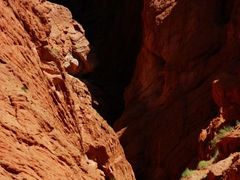 -天山神秘大峡谷