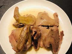 豉油乳鸽皇-维园悦谱·海派家常菜(乌鲁木齐南路店)
