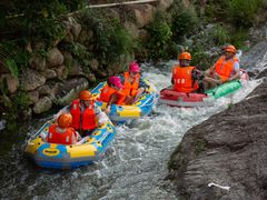 -宁波宝信宝马4S店(江北日湖店)