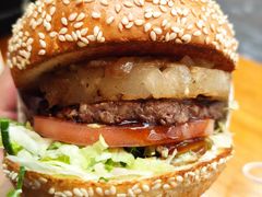 -The Habit Burger Grill 哈比特汉堡(复兴soho店)