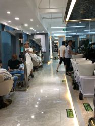 -V+SALON造型