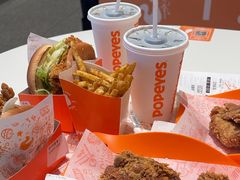 -Popeyes炸鸡·汉堡·奶昔(五角场万达店)