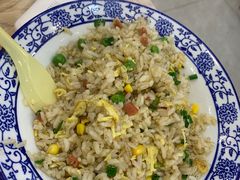 -江城燕子大排档(江汉路步行街店)