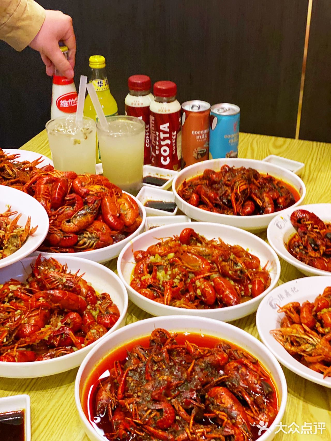 💖🍴 陆鼎记小龙虾蟹龙億，小龙虾🦞自助新选择！ 🍴