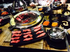 -哈哈碳都·牛肋条无限自助烤肉(台江万达店)