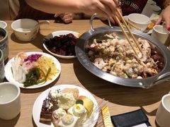 -小鱼小牛·鱼牛干锅·脆鱼火锅(世欧广场店)