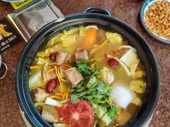 -赵氏烩泽腊排骨火锅店(近华浦路店)