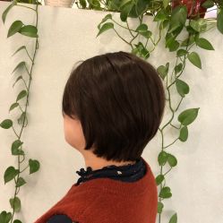 -构想时尚发型会所