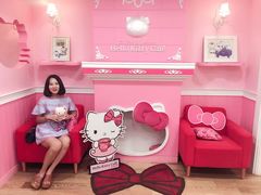 -Hello Kitty Cafe(弘大店)