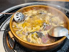 -阿山卓·野生菌火锅·纳西火塘烤肉