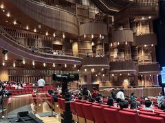 -交通银行前滩31演艺中心