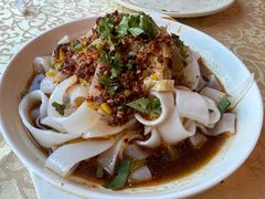 -维吾尔餐厅(宜山路店)