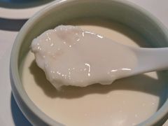 生磨杏仁茶-广州富力丽思卡尔顿酒店·丽轩·粤菜