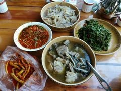 -汤锅大王(新平曹苏黄牛汤锅有限公司)