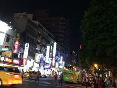 iphone_upload_pic-六合夜市