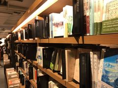 -茑屋书店(天目里店)