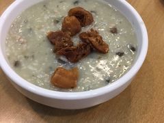 皮蛋瘦肉粥-台北楚楚园馅饼粥(虹桥南丰城店)