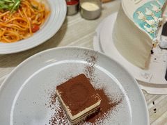 -必胜客(绿地新都会店)