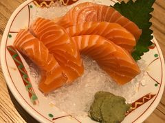 三文鱼刺身-初居食屋日式料理(万象城购物中心店)