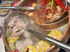 鸳鸯锅-牛村来人潮汕牛肉火锅(西单店)