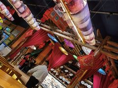 -老滇山寨•云南特色菜•地方菜•民族风情歌舞表演(金碧店)