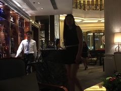-浅深(世茂滨江精品店)