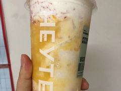 芒芒甘露椰椰冻-喜茶(上海正大广场店)