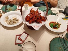 -鸽子侯·家宴·平价海鲜(绿地店)