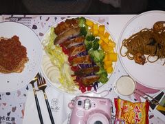 -公园北鹿·铃兰餐厅(齐盛湖店)