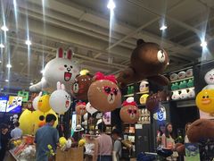 -LINE FRIENDS Garosu-gil Flagship Store