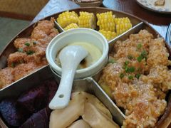 -黄桷树曹家私房菜(江与城店)