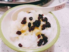 白雪冰汤圆-陳艳红火锅(港汇店)