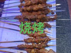 -路边边地标烧烤·川菜·小龙虾·音乐酒馆(良乡长虹店)