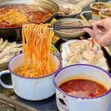 西安｜这家火锅是把重庆街头搬来了吗[流泪]太有感觉