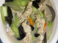 骨汤面筋烩丝瓜-东方饺子王(和平里店)