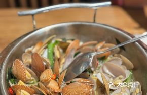 Basil Fragrant Oil Clams