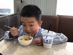 -义顺牛奶公司(新马路老店)