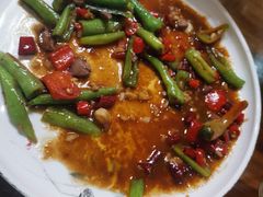 -芦茨金富饭庄·25年老字号·专做稻草鸡