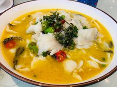 酸汤鱼片-民间小灶(亭林店)