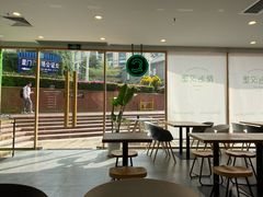大堂-龙治汉堡(中华城店)